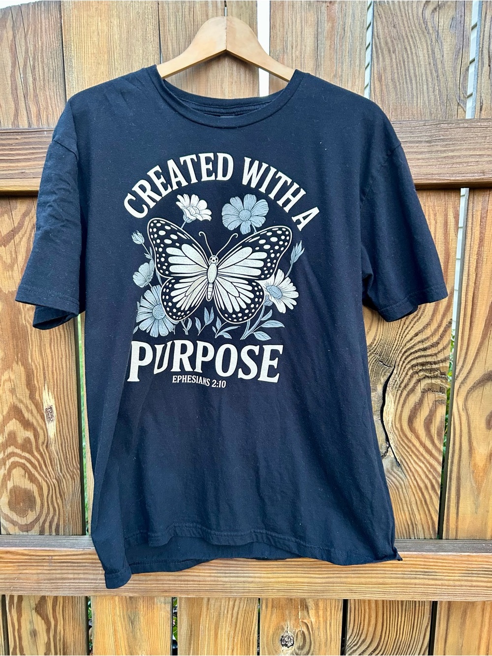 Butterfly Shirt Created for Purpose Graphic Tee Ephesians 2:10 Sz. Medium